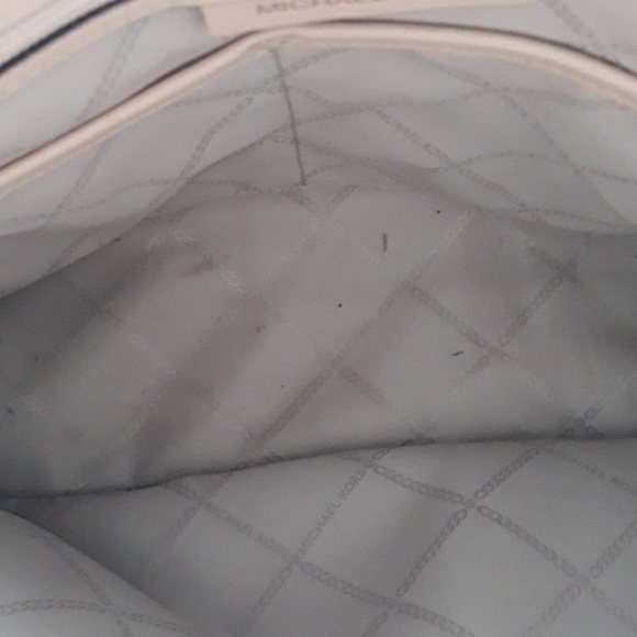 Michael Kors tote - Picture 5 of 7